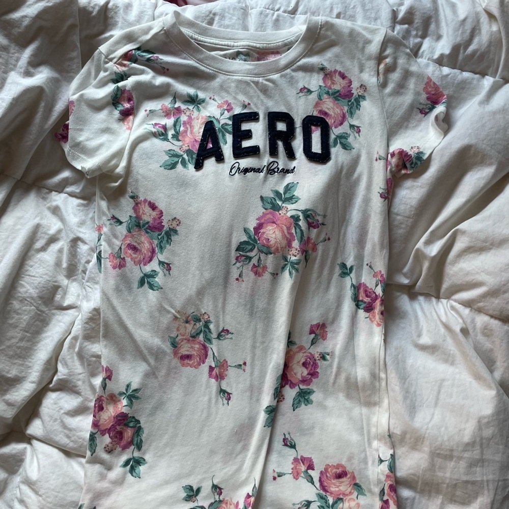aero tee floral